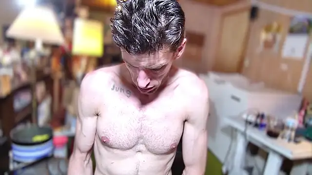 Snapshot of savageconfidence chatting on September 20, 2025, 9:27 pm savageconfidence online show from September 20, 2025, 9:27 pm