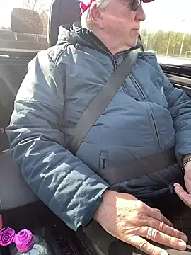 biggandybig online show from March 5, 2025, 12:55 pm