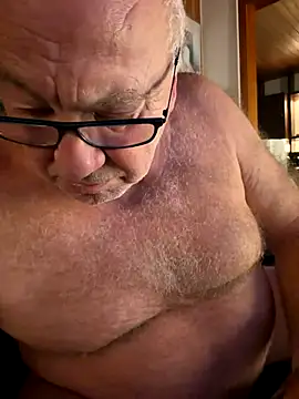 biggandybig online show from November 12, 2025, 10:09 pm