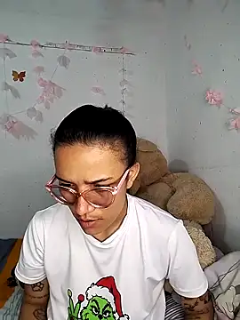 Yaumiko online show from February 5, 2026, 11:26 am