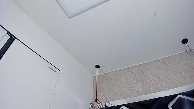 Snapshot of _Lixth_ chatting on December 1, 2024, 10:10 pm Lixth online show from December 1, 2024, 10:10 pm