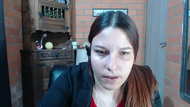 alexia 87 online show from November 25, 2025, 3:28 am