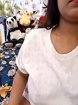 Divya girl online show from March 28, 2026, 7:41 am