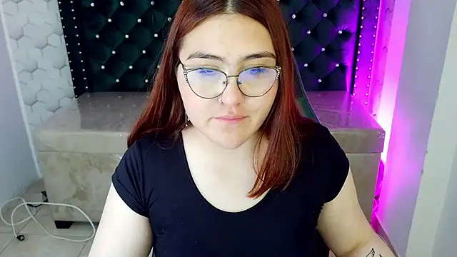 conniejames m online show from March 29, 2026, 12:49 pm