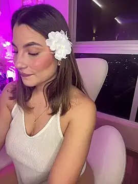 Snapshot of SaharaRush_ chatting on March 19, 2025, 1:21 am SaharaRush online show from March 19, 2025, 1:21 am