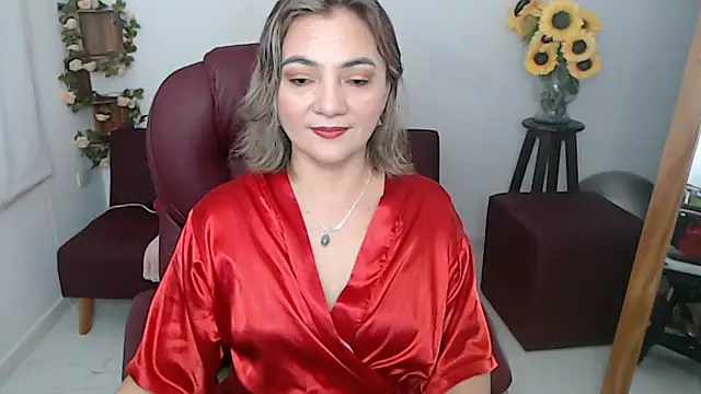 ana milf online show from May 17, 2026, 1:29 pm