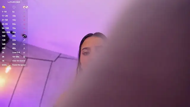 Snapshot of danii_hill_ chatting on February 14, 2025, 5:30 am danii hill online show from February 14, 2025, 5:30 am