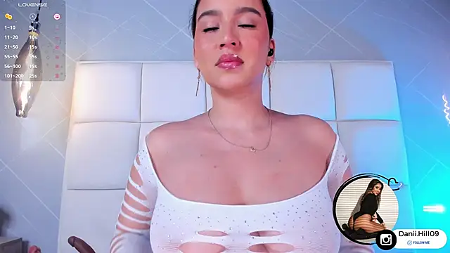 Snapshot of danii_hill_ chatting on September 11, 2025, 4:34 am danii hill online show from September 11, 2025, 4:34 am