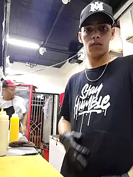 Snapshot of TenderBoyBigCock_ chatting on November 14, 2025, 11:02 pm TenderBoyBigCock online show from November 14, 2025, 11:02 pm