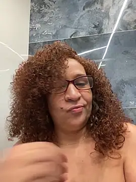 Snapshot of ladycreamypr2 chatting on February 21, 2026, 3:07 am ladycreamypr2 online show from February 21, 2026, 3:07 am