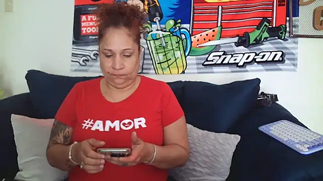 ladycreamypr2 online show from June 20, 2026, 3:04 pm