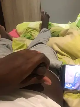 kingkongbigbong online show from March 28, 2026, 5:45 pm