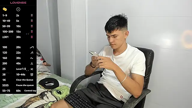 Jacobb Lee online show from February 7, 2025, 7:49 pm