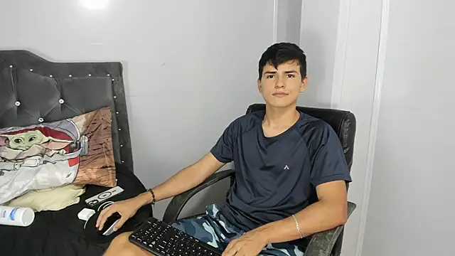 Jacobb Lee online show from March 13, 2025, 8:22 pm