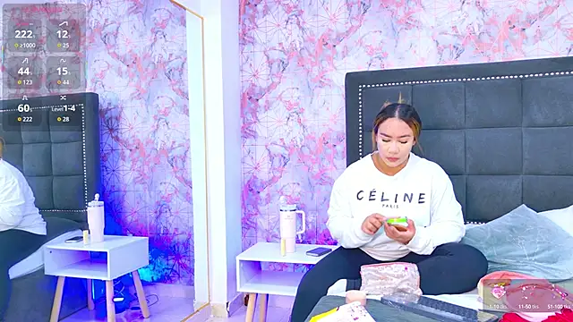 Sara Desire online show from September 23, 2025, 12:19 pm