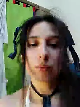 Bigyummmzul online show from May 12, 2026, 11:24 pm