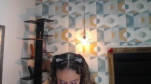 cameronglen online show from February 24, 2025, 9:10 am