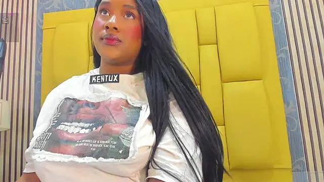 kriixtybrown online show from March 19, 2026, 1:42 am