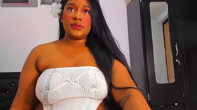 kriixtybrown online show from June 6, 2026, 8:13 pm