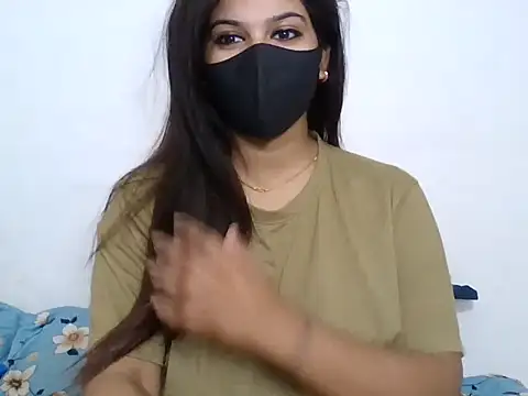 Snapshot of sparkling_queen chatting on January 4, 2025, 3:18 am sparkling queen online show from January 4, 2025, 3:18 am