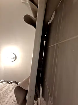 Sora eroneko online show from December 22, 2025, 1:35 am