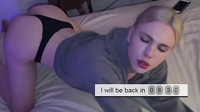 DanielPaige  online show from February 2, 2025, 1:52 pm