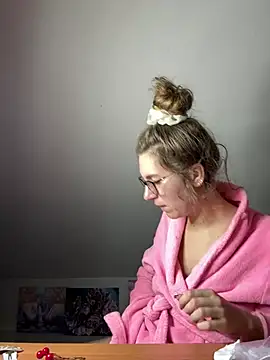 ur pleasure  online show from January 17, 2025, 8:11 pm