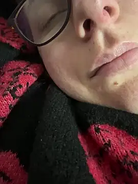 ur pleasure  online show from February 4, 2025, 7:22 pm