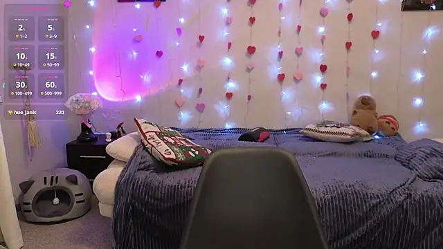 christy memeow online show from March 14, 2025, 6:39 pm