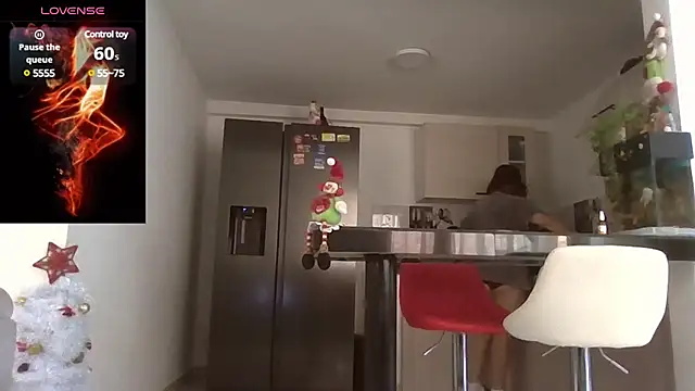 Snapshot of saramartinez1000 chatting on December 27, 2024, 2:43 pm saramartinez1000 online show from December 27, 2024, 2:43 pm