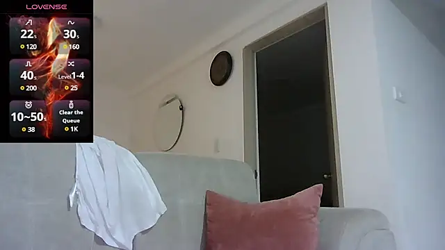 Snapshot of saramartinez1000 chatting on February 25, 2025, 7:25 pm saramartinez1000 online show from February 25, 2025, 7:25 pm