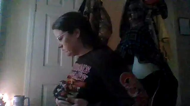 Snapshot of velvetta_ chatting on December 25, 2024, 9:33 pm velvetta  online show from December 25, 2024, 9:33 pm
