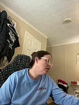 Snapshot of velvetta_ chatting on January 11, 2025, 5:29 pm velvetta  online show from January 11, 2025, 5:29 pm
