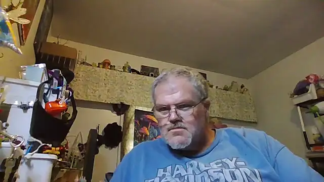 Snapshot of imagynthat12 chatting on July 23, 2026, 5:11 pm imagynthat12 online show from July 23, 2026, 5:11 pm