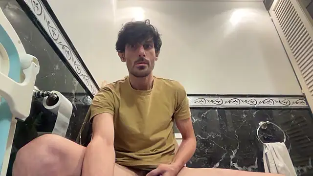 nicolaaaaas online show from March 24, 2026, 5:29 pm