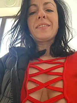 Snapshot of lovewildguy1 chatting on January 17, 2026, 7:35 am lovewildguy1 online show from January 17, 2026, 7:35 am