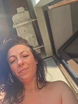 lovewildguy1 online show from May 19, 2026, 5:14 am