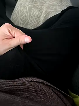 onbifeet online show from February 1, 2026, 2:04 pm