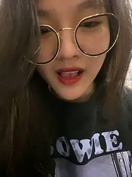 Krixxi22 online show from December 25, 2024, 2:45 pm