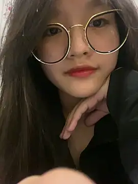 Krixxi22 online show from December 29, 2024, 3:35 pm