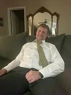 Realybigdill online show from April 14, 2026, 1:11 am