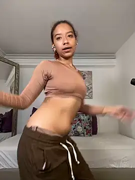 Snapshot of rubi_star chatting on November 4, 2025, 5:01 pm rubi star online show from November 4, 2025, 5:01 pm