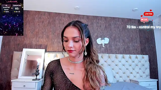 MeganLorensx online show from July 1, 2026, 9:47 pm