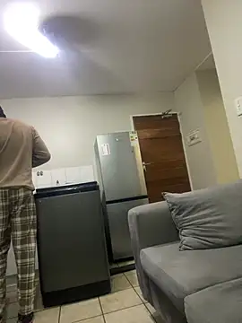 jaytee198610 online show from February 23, 2026, 5:54 pm