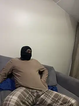 jaytee198610 online show from May 24, 2026, 6:46 pm