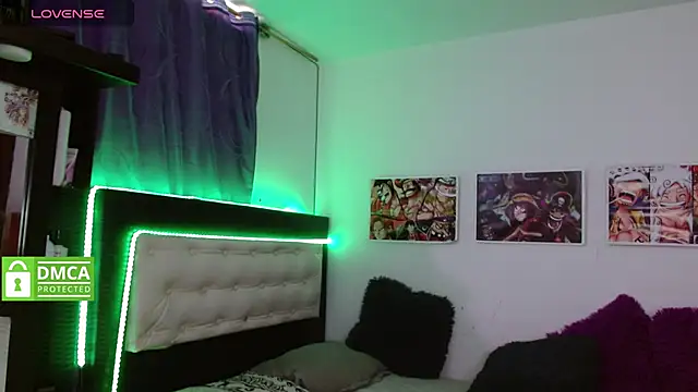 yuliet tayler7 online show from December 2, 2024, 7:16 pm