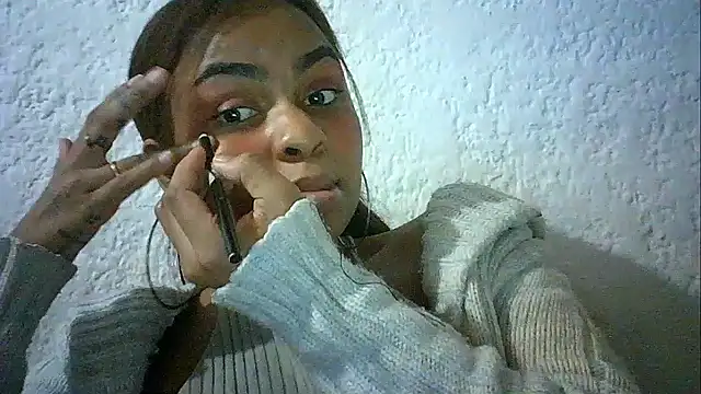 Bellabeltrann online show from December 22, 2025, 11:40 am