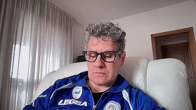 Snapshot of Britmi chatting on February 8, 2026, 10:18 am Britmi online show from February 8, 2026, 10:18 am