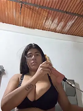 Rubi boobs  online show from April 19, 2026, 11:18 pm