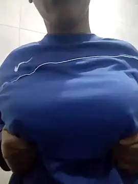 Snapshot of -_Anny_- chatting on November 11, 2025, 10:59 am - Anny - online show from November 11, 2025, 10:59 am